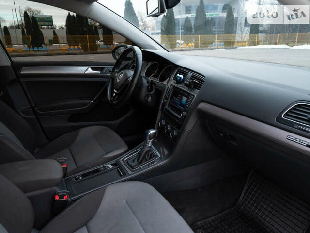 Фольксваген e-Golf, объемом двигателя 0 л и пробегом 110 тыс. км за 10500 $, фото 22 на Automoto.ua