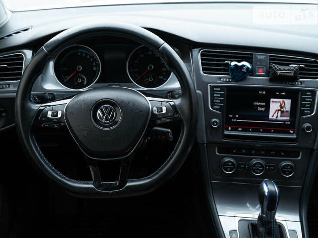 Фольксваген e-Golf, объемом двигателя 0 л и пробегом 110 тыс. км за 10500 $, фото 17 на Automoto.ua