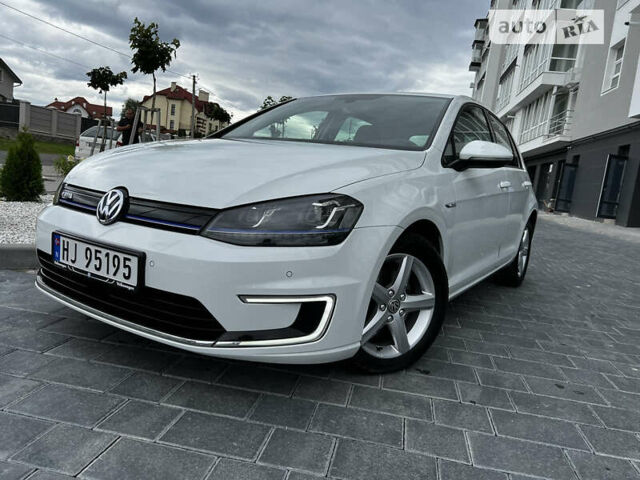 Фольксваген e-Golf, объемом двигателя 0 л и пробегом 87 тыс. км за 11999 $, фото 13 на Automoto.ua