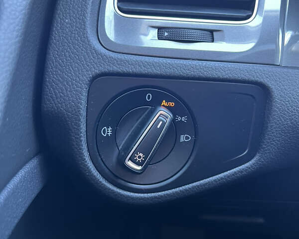 Фольксваген e-Golf, об'ємом двигуна 0 л та пробігом 110 тис. км за 9200 $, фото 15 на Automoto.ua