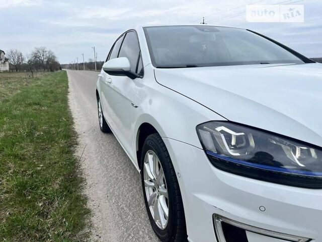 Фольксваген e-Golf, объемом двигателя 0 л и пробегом 117 тыс. км за 11999 $, фото 105 на Automoto.ua