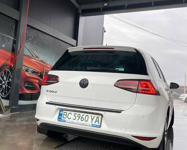 Фольксваген e-Golf, об'ємом двигуна 0 л та пробігом 155 тис. км за 10100 $, фото 5 на Automoto.ua