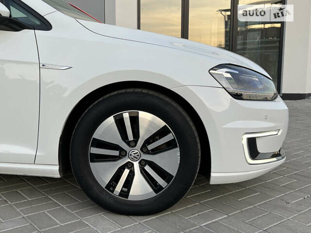 Фольксваген e-Golf, объемом двигателя 0 л и пробегом 101 тыс. км за 9700 $, фото 24 на Automoto.ua