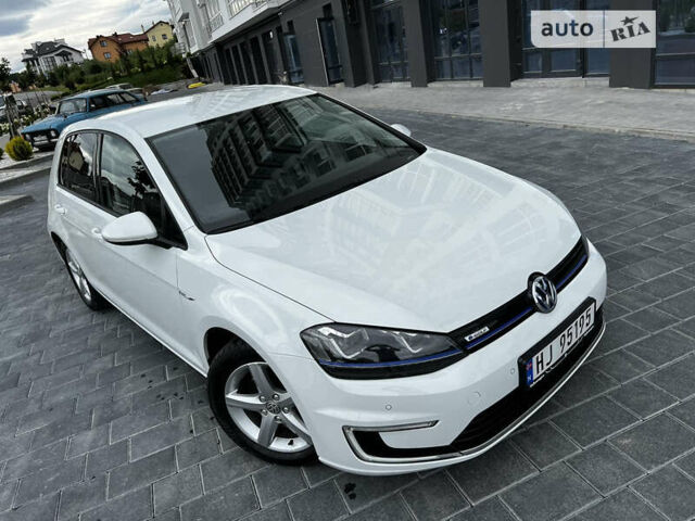 Фольксваген e-Golf, объемом двигателя 0 л и пробегом 87 тыс. км за 11999 $, фото 2 на Automoto.ua