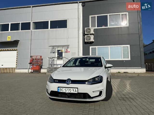 Фольксваген e-Golf, объемом двигателя 0 л и пробегом 110 тыс. км за 10800 $, фото 1 на Automoto.ua