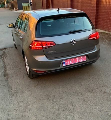 Фольксваген e-Golf, объемом двигателя 0 л и пробегом 108 тыс. км за 9600 $, фото 4 на Automoto.ua