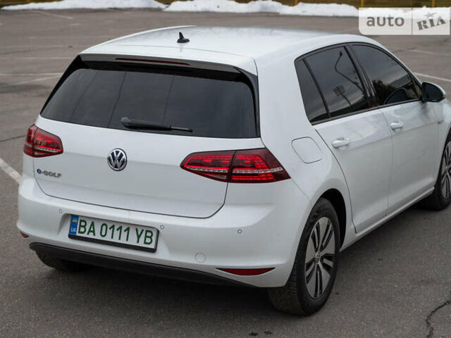 Фольксваген e-Golf, объемом двигателя 0 л и пробегом 110 тыс. км за 10500 $, фото 6 на Automoto.ua