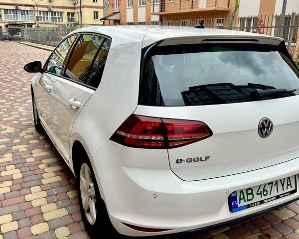 Фольксваген e-Golf, объемом двигателя 0 л и пробегом 137 тыс. км за 10700 $, фото 2 на Automoto.ua