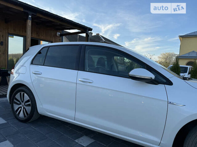 Фольксваген e-Golf, объемом двигателя 0 л и пробегом 106 тыс. км за 11250 $, фото 20 на Automoto.ua