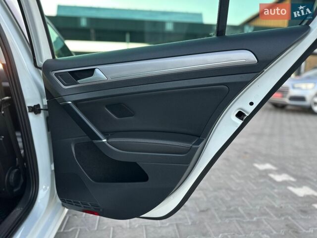 Фольксваген e-Golf, объемом двигателя 0 л и пробегом 156 тыс. км за 7950 $, фото 95 на Automoto.ua