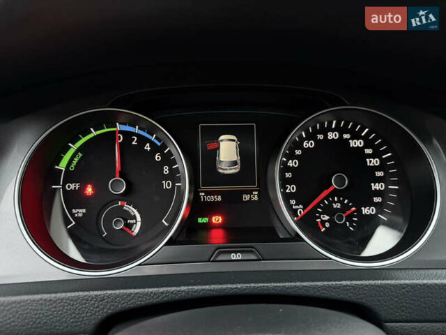 Фольксваген e-Golf, объемом двигателя 0 л и пробегом 110 тыс. км за 8990 $, фото 45 на Automoto.ua