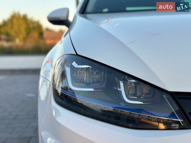 Фольксваген e-Golf, объемом двигателя 0 л и пробегом 156 тыс. км за 7950 $, фото 7 на Automoto.ua