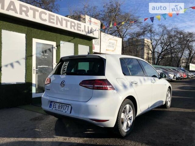 Фольксваген e-Golf, объемом двигателя 0 л и пробегом 98 тыс. км за 12800 $, фото 1 на Automoto.ua