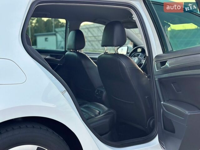 Фольксваген e-Golf, объемом двигателя 0 л и пробегом 156 тыс. км за 7950 $, фото 96 на Automoto.ua