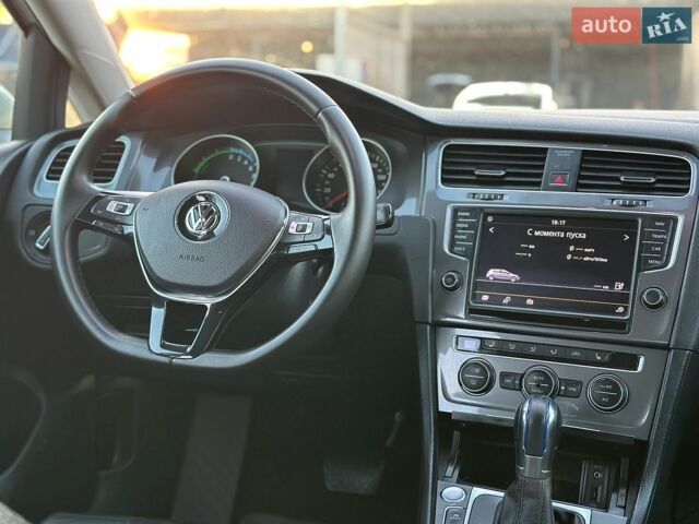 Фольксваген e-Golf, объемом двигателя 0 л и пробегом 156 тыс. км за 7950 $, фото 91 на Automoto.ua