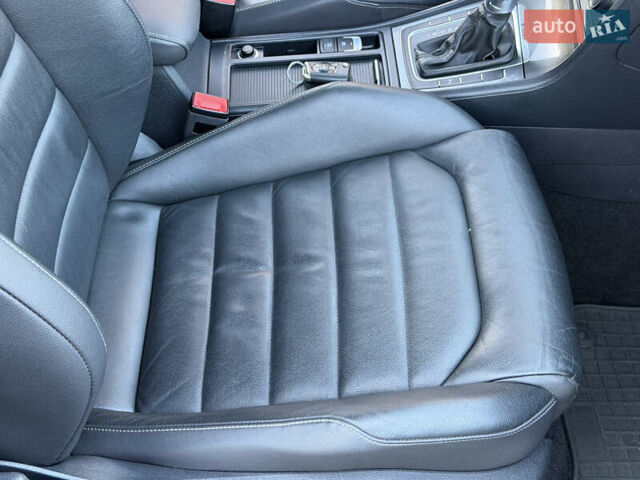 Фольксваген e-Golf, объемом двигателя 0 л и пробегом 99 тыс. км за 9300 $, фото 55 на Automoto.ua