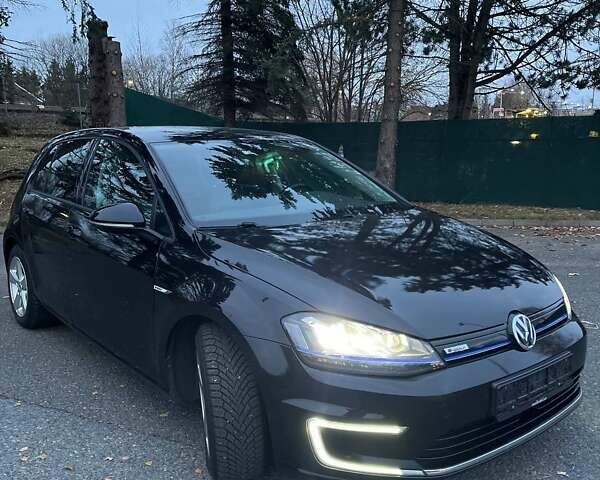 Фольксваген e-Golf, объемом двигателя 0 л и пробегом 101 тыс. км за 9800 $, фото 9 на Automoto.ua