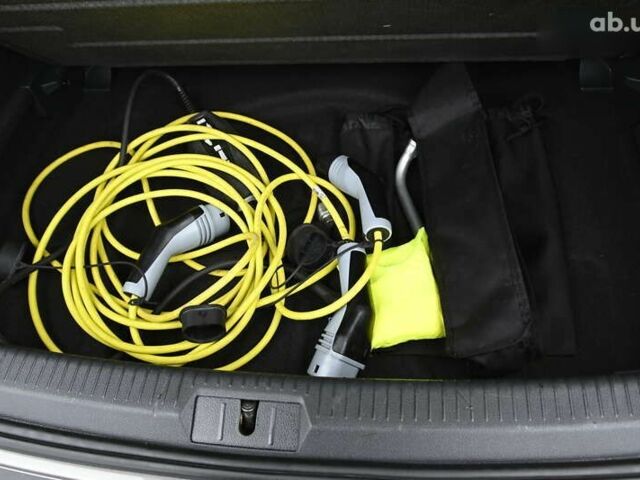 Фольксваген e-Golf, объемом двигателя 0 л и пробегом 112 тыс. км за 8950 $, фото 27 на Automoto.ua