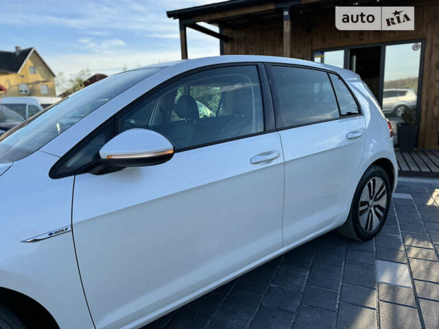 Фольксваген e-Golf, объемом двигателя 0 л и пробегом 106 тыс. км за 11250 $, фото 44 на Automoto.ua