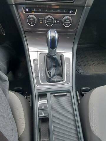 Фольксваген e-Golf, объемом двигателя 0 л и пробегом 126 тыс. км за 7600 $, фото 11 на Automoto.ua