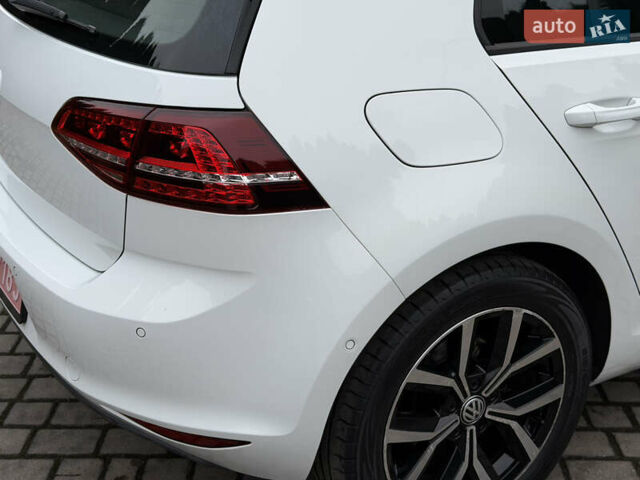 Фольксваген e-Golf, объемом двигателя 0 л и пробегом 110 тыс. км за 8990 $, фото 21 на Automoto.ua