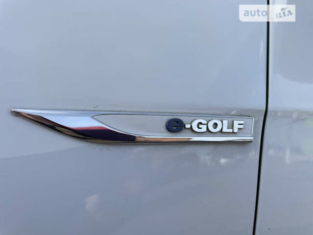 Фольксваген e-Golf, объемом двигателя 0 л и пробегом 112 тыс. км за 10200 $, фото 11 на Automoto.ua