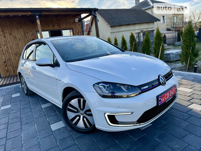 Фольксваген e-Golf, объемом двигателя 0 л и пробегом 106 тыс. км за 11250 $, фото 3 на Automoto.ua