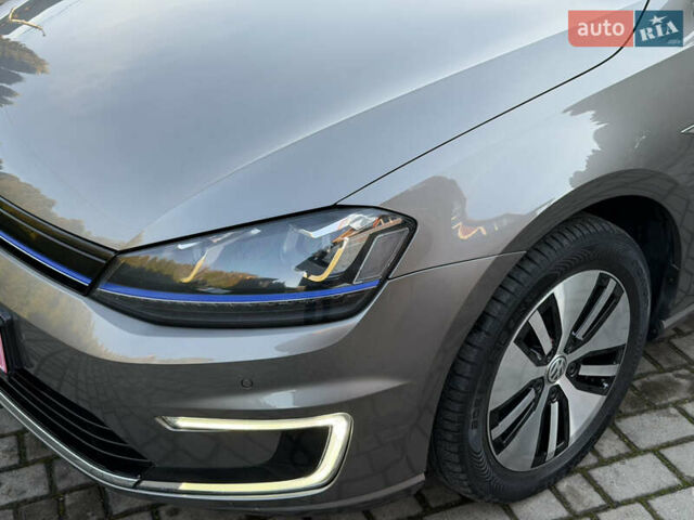 Фольксваген e-Golf, объемом двигателя 0 л и пробегом 99 тыс. км за 9300 $, фото 28 на Automoto.ua