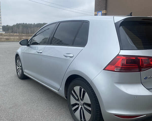 Фольксваген e-Golf, об'ємом двигуна 0 л та пробігом 85 тис. км за 12200 $, фото 2 на Automoto.ua