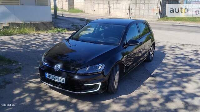 Фольксваген e-Golf, объемом двигателя 0 л и пробегом 133 тыс. км за 14000 $, фото 2 на Automoto.ua