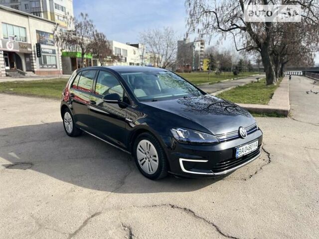 Фольксваген e-Golf, объемом двигателя 0 л и пробегом 126 тыс. км за 15200 $, фото 2 на Automoto.ua