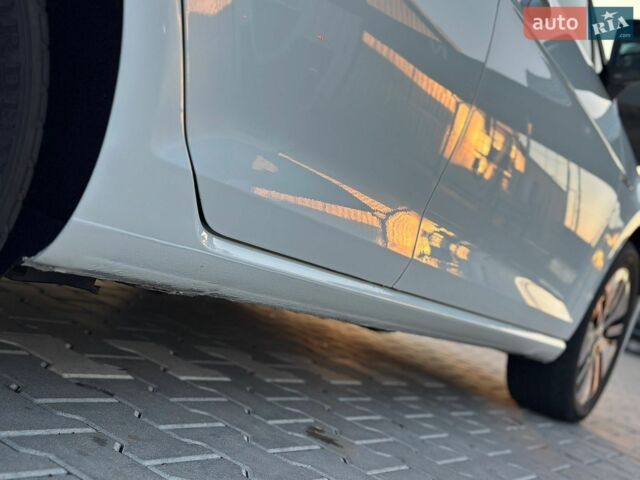 Фольксваген e-Golf, объемом двигателя 0 л и пробегом 156 тыс. км за 7950 $, фото 28 на Automoto.ua