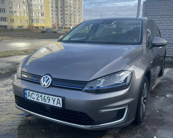 Фольксваген e-Golf, объемом двигателя 0 л и пробегом 160 тыс. км за 10300 $, фото 4 на Automoto.ua