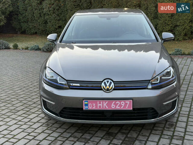 Фольксваген e-Golf, объемом двигателя 0 л и пробегом 99 тыс. км за 9300 $, фото 19 на Automoto.ua