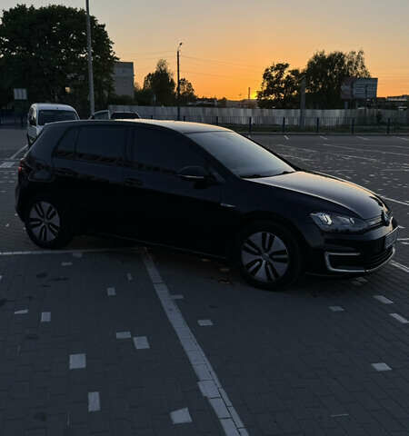 Фольксваген e-Golf, об'ємом двигуна 0 л та пробігом 95 тис. км за 11950 $, фото 1 на Automoto.ua