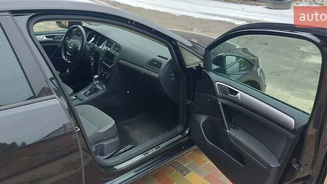 Фольксваген e-Golf, объемом двигателя 0 л и пробегом 126 тыс. км за 7600 $, фото 4 на Automoto.ua