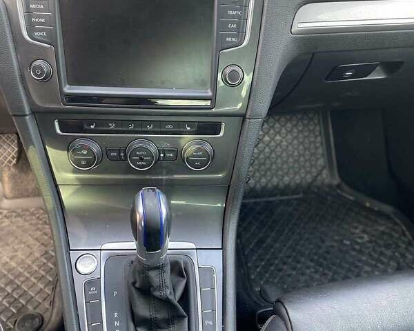Фольксваген e-Golf, объемом двигателя 0 л и пробегом 170 тыс. км за 8700 $, фото 5 на Automoto.ua