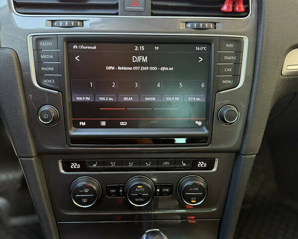 Фольксваген e-Golf, объемом двигателя 0 л и пробегом 91 тыс. км за 9900 $, фото 10 на Automoto.ua