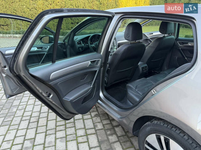 Фольксваген e-Golf, объемом двигателя 0 л и пробегом 99 тыс. км за 9300 $, фото 58 на Automoto.ua