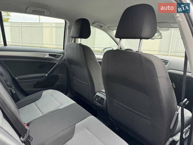 Фольксваген e-Golf, объемом двигателя 0 л и пробегом 78 тыс. км за 8000 $, фото 9 на Automoto.ua