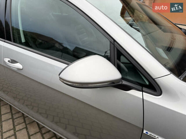 Фольксваген e-Golf, объемом двигателя 0 л и пробегом 92 тыс. км за 9450 $, фото 33 на Automoto.ua