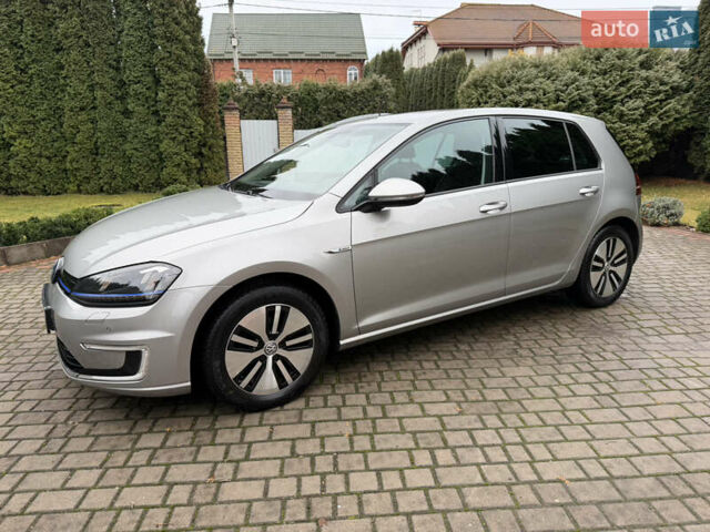 Фольксваген e-Golf, объемом двигателя 0 л и пробегом 92 тыс. км за 9450 $, фото 1 на Automoto.ua