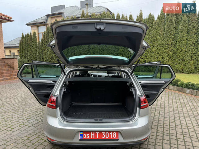 Фольксваген e-Golf, объемом двигателя 0 л и пробегом 92 тыс. км за 9450 $, фото 59 на Automoto.ua