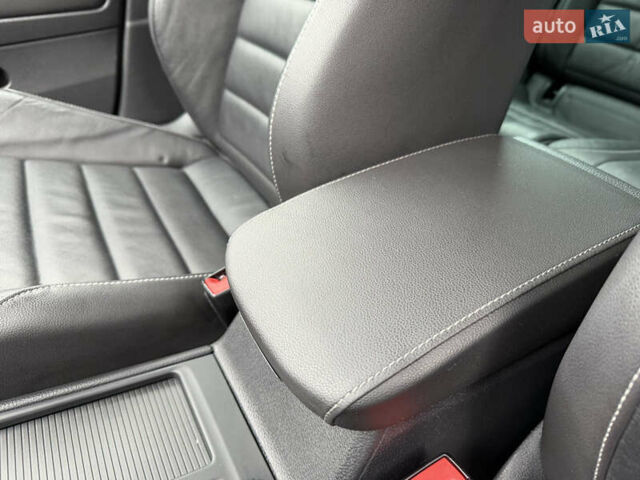 Фольксваген e-Golf, объемом двигателя 0 л и пробегом 92 тыс. км за 9450 $, фото 65 на Automoto.ua