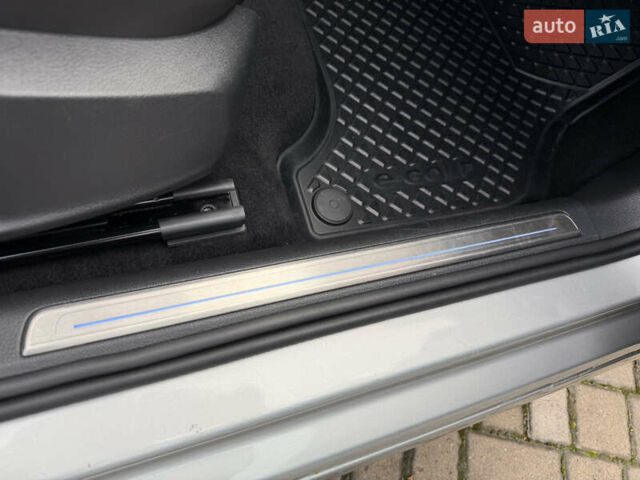 Фольксваген e-Golf, объемом двигателя 0 л и пробегом 92 тыс. км за 9450 $, фото 92 на Automoto.ua