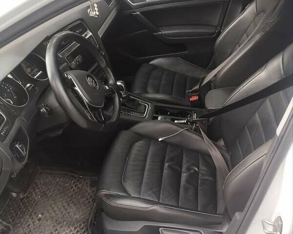 Фольксваген e-Golf, объемом двигателя 0 л и пробегом 125 тыс. км за 9600 $, фото 2 на Automoto.ua