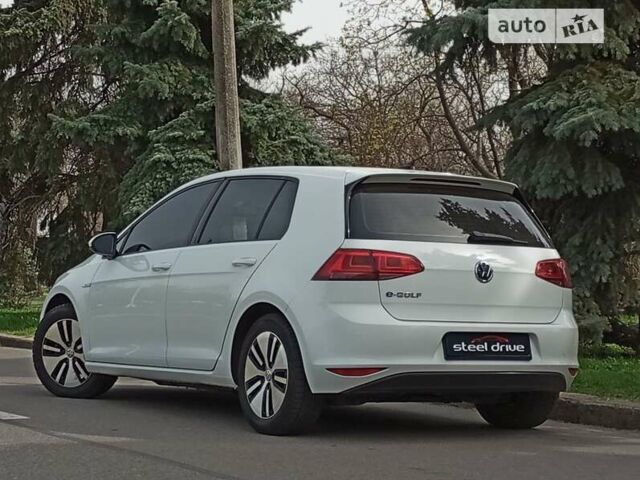 Фольксваген e-Golf, объемом двигателя 0 л и пробегом 70 тыс. км за 11700 $, фото 4 на Automoto.ua