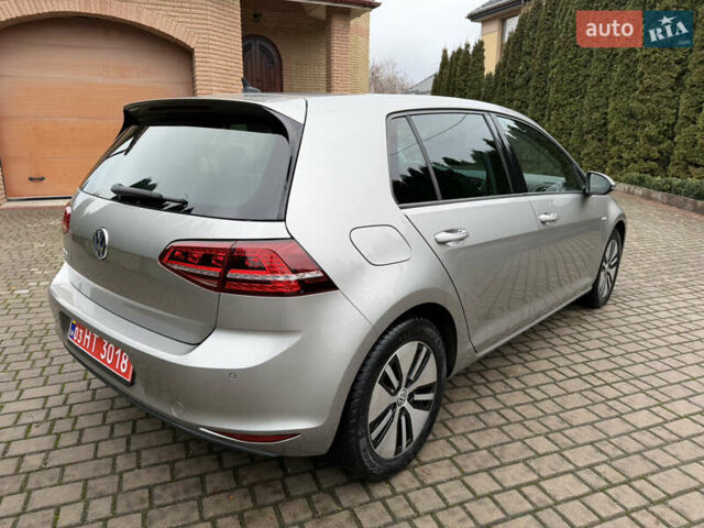 Фольксваген e-Golf, объемом двигателя 0 л и пробегом 92 тыс. км за 9450 $, фото 10 на Automoto.ua