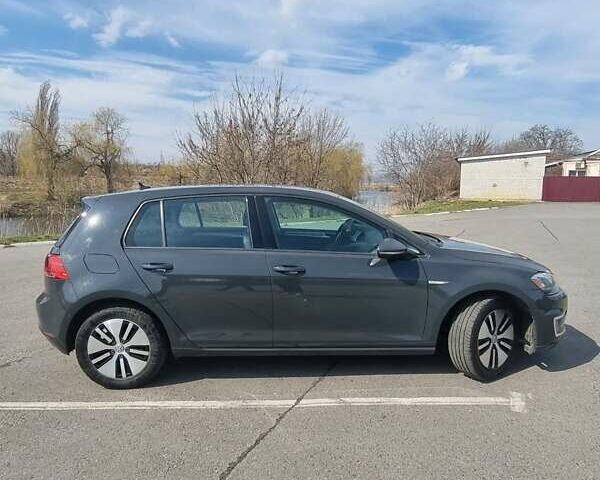 Фольксваген e-Golf, об'ємом двигуна 0 л та пробігом 120 тис. км за 15200 $, фото 22 на Automoto.ua