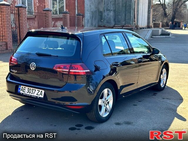 Фольксваген e-Golf, объемом двигателя 0 л и пробегом 78 тыс. км за 12499 $, фото 4 на Automoto.ua